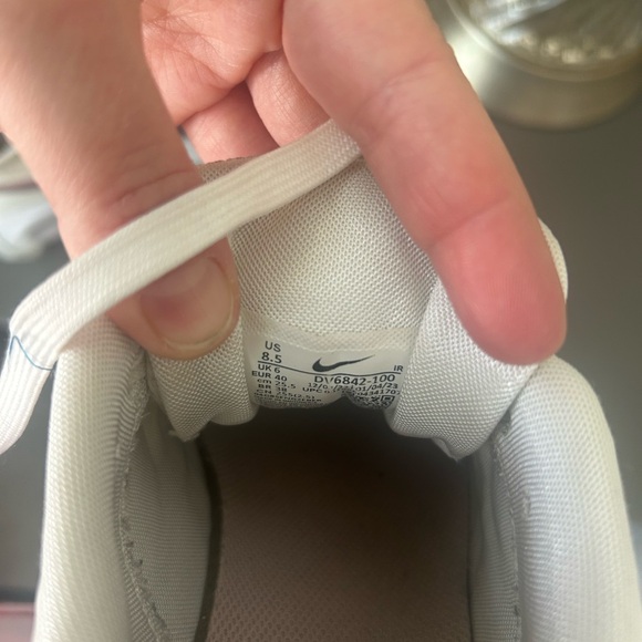 Nike womens Air Max Sc Se Running size 8.5 - Picture 5 of 8